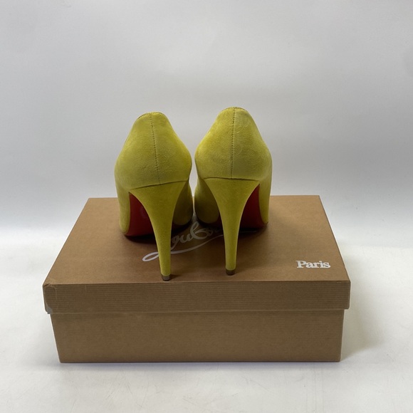Christian Louboutin Ron Ron Suede lime green / Anis round toe high heeled pumps - Picture 6 of 16